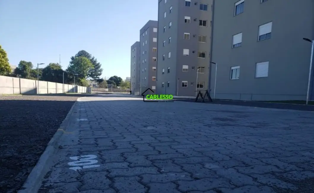 Foto 2 de Apartamento com 2 quartos à venda, 47m2 em Patronato, Santa Maria - RS