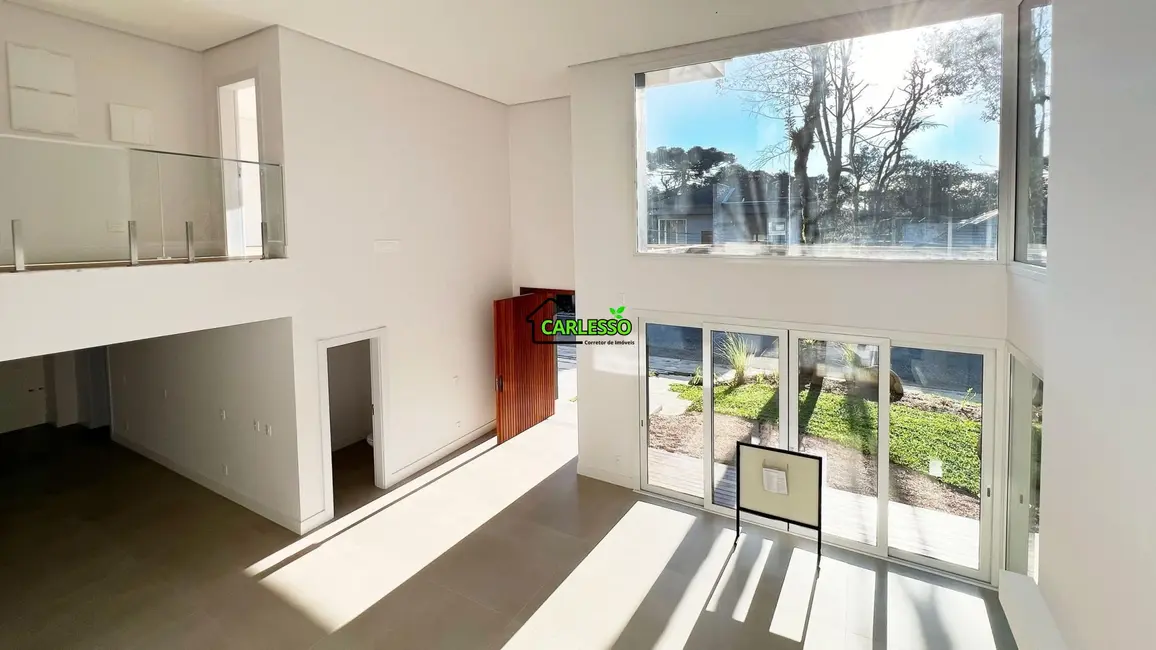 Foto 9 de Casa com 3 quartos à venda, 355m2 em Gramado - RS