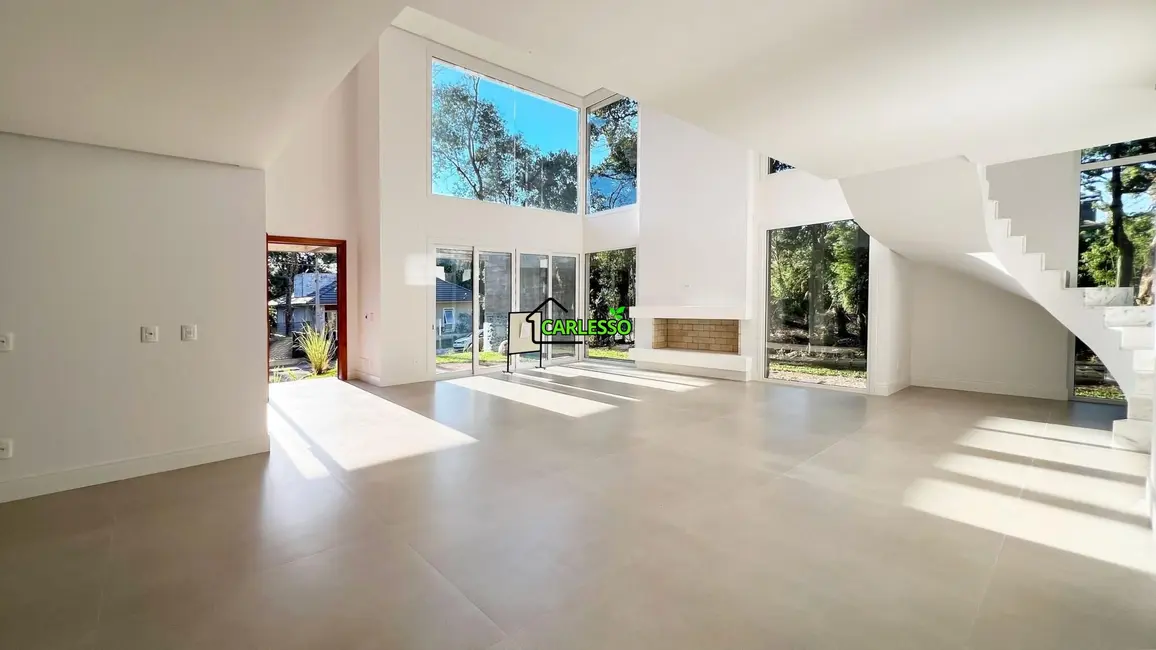 Foto 3 de Casa com 3 quartos à venda, 355m2 em Gramado - RS