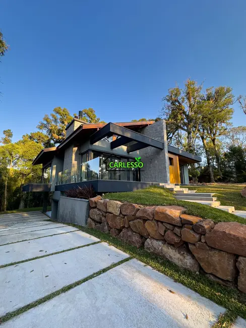 Foto 2 de Casa com 3 quartos à venda, 318m2 em Gramado - RS