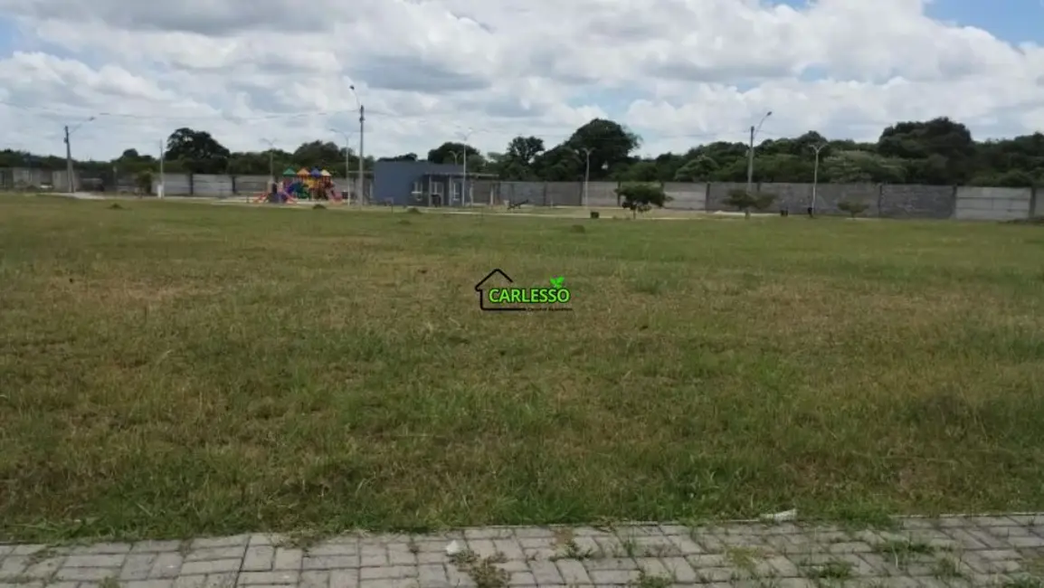 Foto 1 de Terreno / Lote à venda, 364m2 em Camobi, Santa Maria - RS