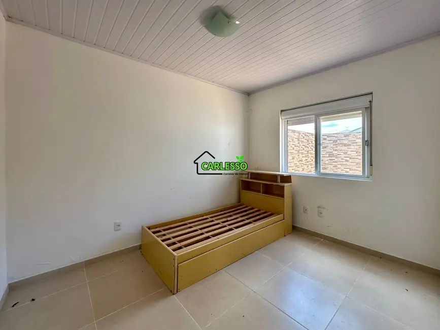 Foto 9 de Casa com 2 quartos à venda, 69m2 em São José, Passo Fundo - RS