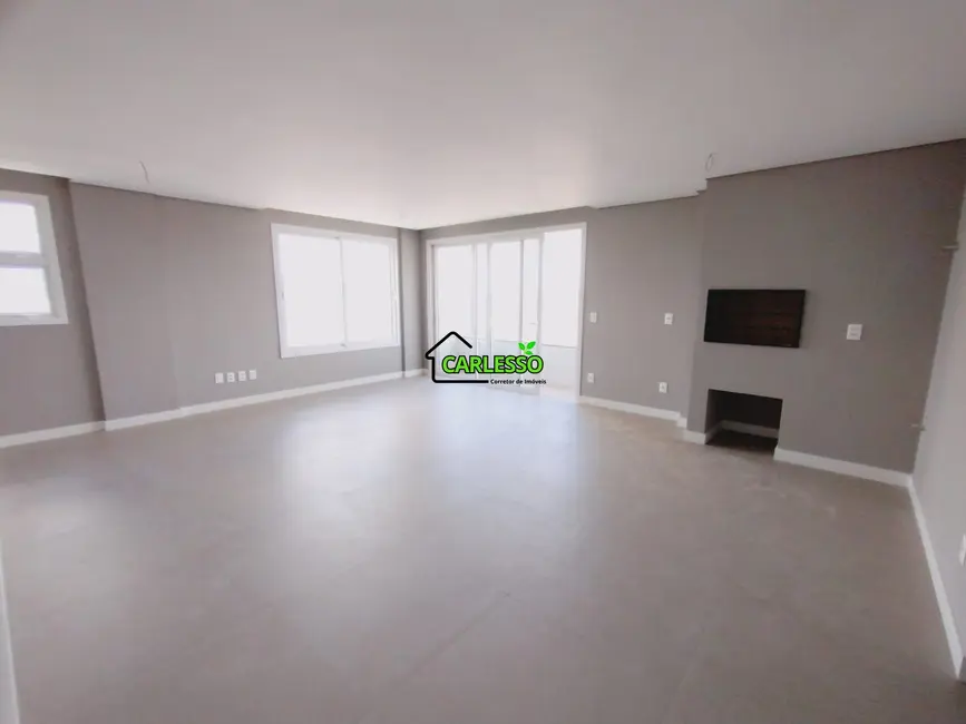 Foto 5 de Apartamento com 3 quartos à venda, 125m2 em Nossa Senhora de Lourdes, Santa Maria - RS