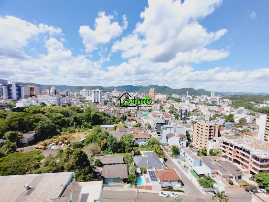 Foto 7 de Apartamento com 3 quartos à venda, 125m2 em Nossa Senhora de Lourdes, Santa Maria - RS