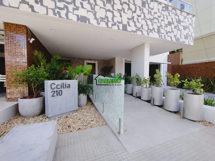 Foto 3 de Apartamento com 3 quartos à venda, 125m2 em Nossa Senhora de Lourdes, Santa Maria - RS