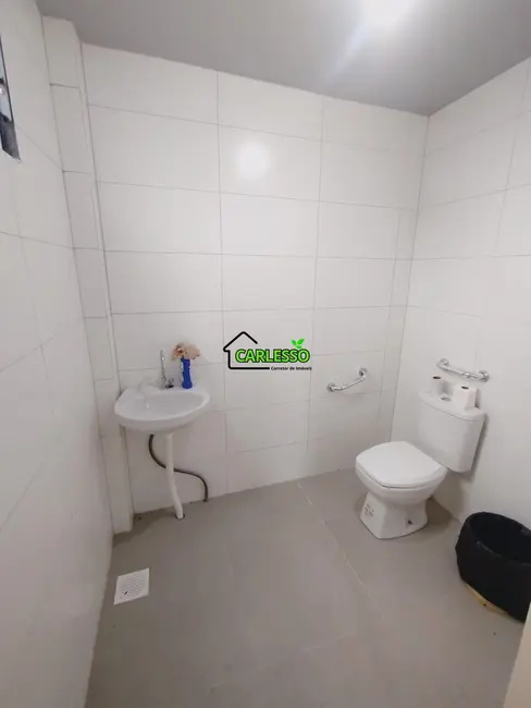 Armazém / Galpão para alugar, 200m2 em Juscelino Kubitschek, Santa Maria - RS - imagem 7 Foto 7 de Armazém / Galpão para alugar, 200m2 em Juscelino Kubitschek, Santa Maria - RS