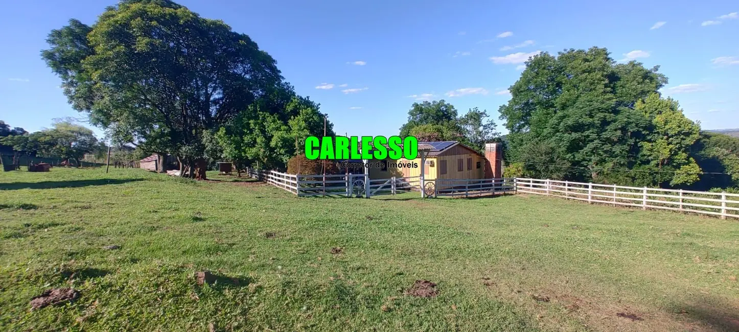 Foto 1 de Chácara com 4 quartos à venda, 60m2 em Santiago - RS