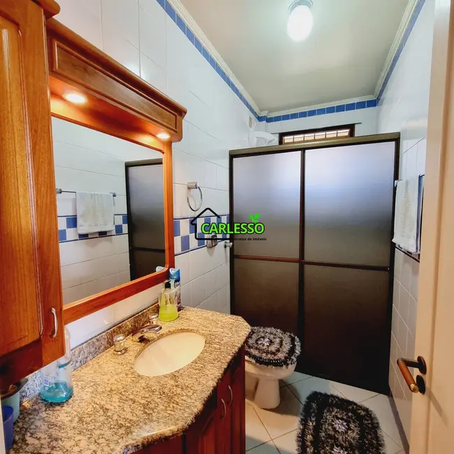 Casa com 3 quartos à venda, 231m2 em São José, Santa Maria - RS - imagem 9 Foto 9 de Casa com 3 quartos à venda, 231m2 em São José, Santa Maria - RS