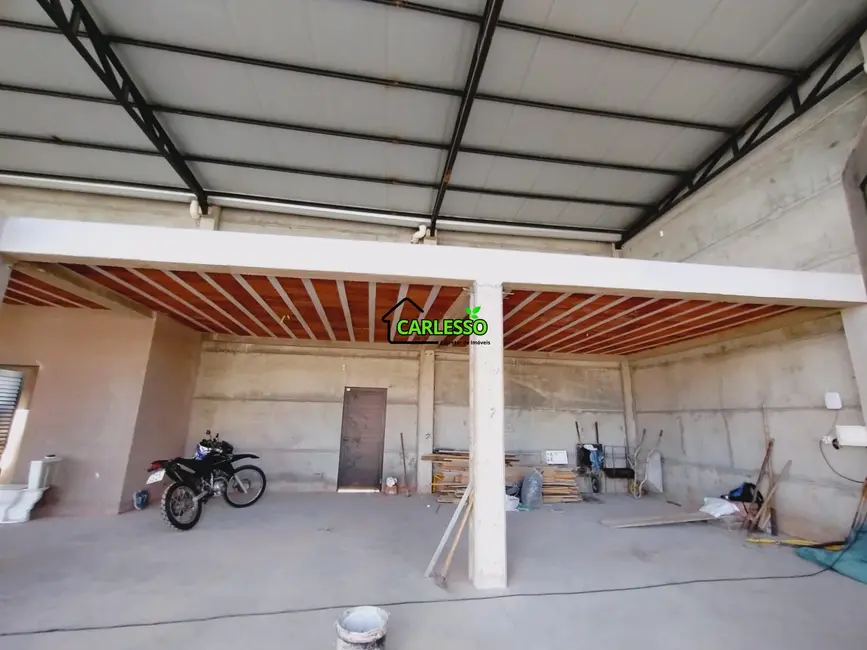 Foto 4 de Loja para alugar, 237m2 em Patronato, Santa Maria - RS