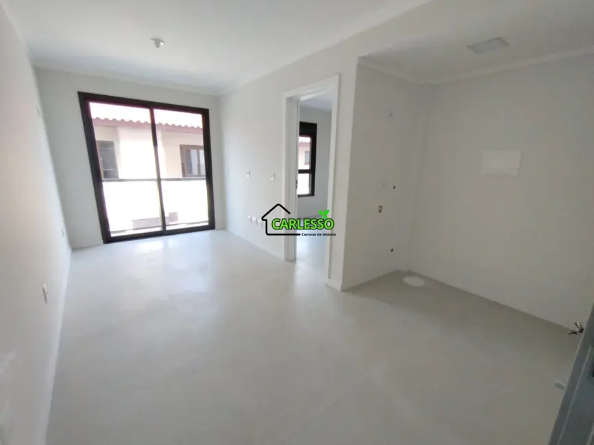 Foto 3 de Apartamento com 1 quarto à venda, 33m2 em Camobi, Santa Maria - RS