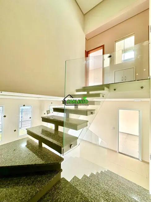 Casa com 3 quartos à venda, 144m2 em Pinheiro Machado, Santa Maria - RS - imagem 7 Foto 7 de Casa com 3 quartos à venda, 144m2 em Pinheiro Machado, Santa Maria - RS