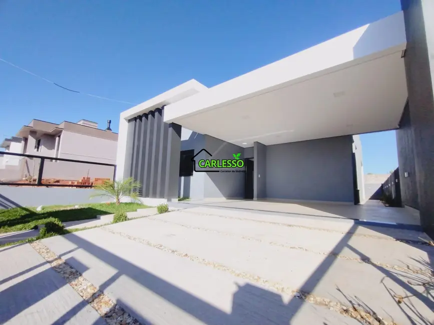 Casa com 3 quartos à venda, 160m2 em Pinheiro Machado, Santa Maria - RS - imagem 3 Foto 3 de Casa com 3 quartos à venda, 160m2 em Pinheiro Machado, Santa Maria - RS
