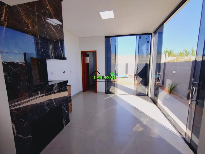 Casa com 3 quartos à venda, 160m2 em Pinheiro Machado, Santa Maria - RS - imagem 9 Foto 9 de Casa com 3 quartos à venda, 160m2 em Pinheiro Machado, Santa Maria - RS