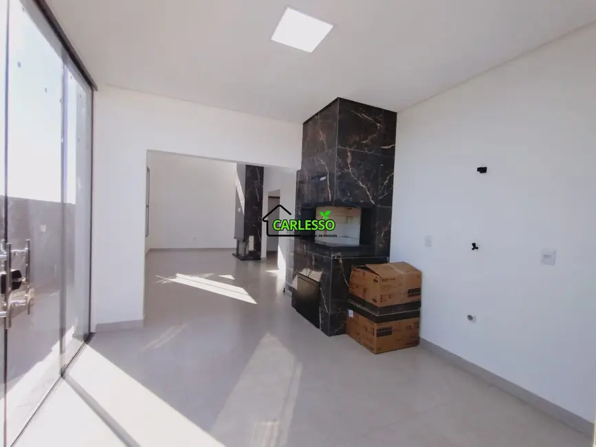 Casa com 3 quartos à venda, 160m2 em Pinheiro Machado, Santa Maria - RS - imagem 8 Foto 8 de Casa com 3 quartos à venda, 160m2 em Pinheiro Machado, Santa Maria - RS