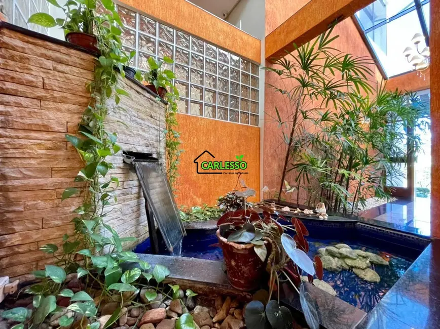 Foto 6 de Casa com 6 quartos à venda, 650m2 em Nossa Senhora de Lourdes, Santa Maria - RS