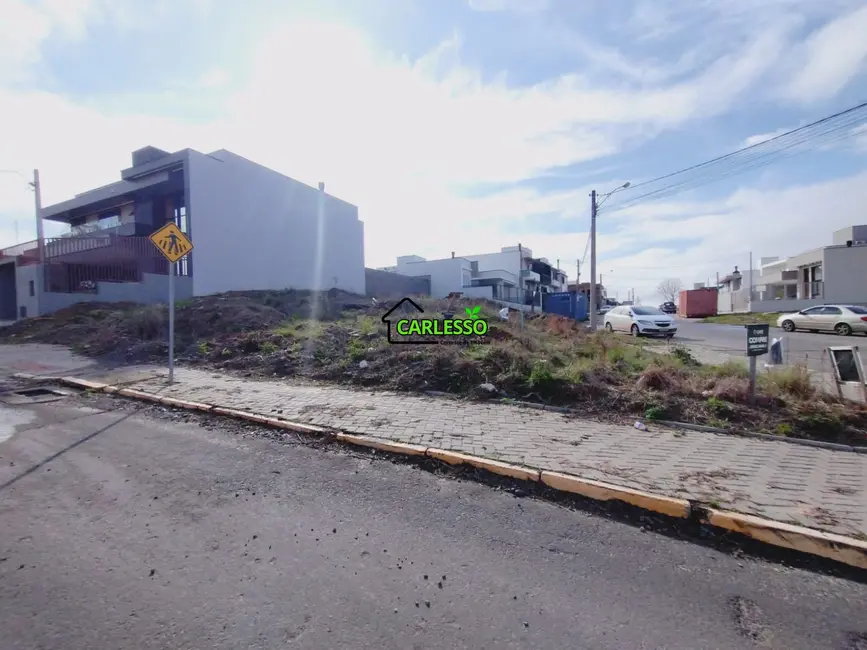 Foto 4 de Terreno / Lote à venda, 527m2 em São José, Santa Maria - RS