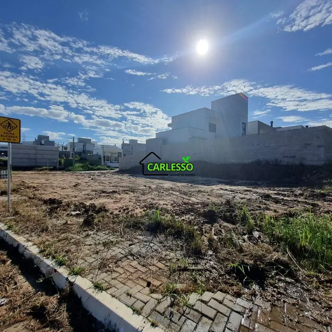 Terreno / Lote à venda, 350m2 em São José, Santa Maria - RS - imagem 3 Foto 3 de Terreno / Lote à venda, 350m2 em São José, Santa Maria - RS