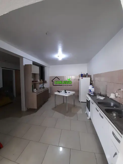 Casa com 3 quartos à venda, 183m2 em Tancredo Neves, Santa Maria - RS - imagem 8 Foto 8 de Casa com 3 quartos à venda, 183m2 em Tancredo Neves, Santa Maria - RS