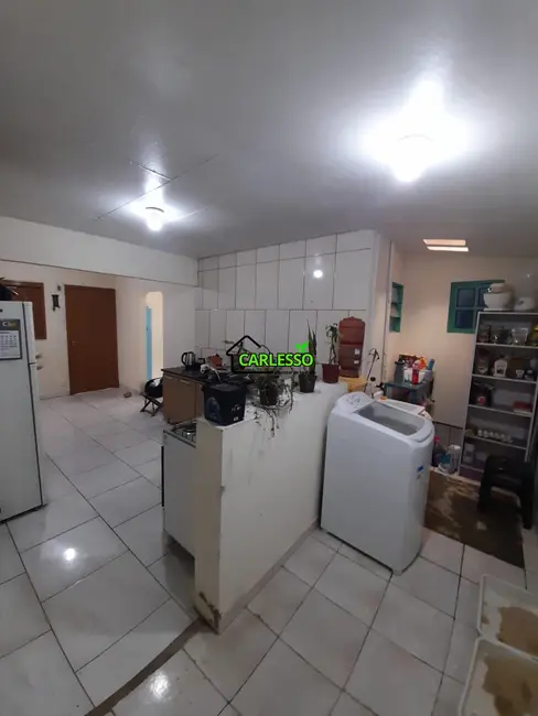 Casa com 3 quartos à venda, 183m2 em Tancredo Neves, Santa Maria - RS - imagem 9 Foto 9 de Casa com 3 quartos à venda, 183m2 em Tancredo Neves, Santa Maria - RS