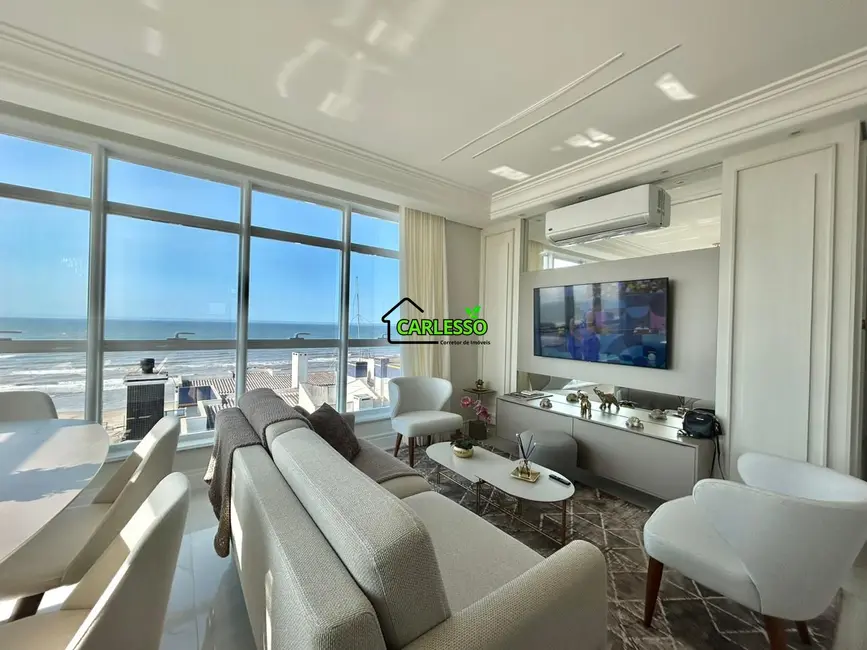 Foto 6 de Apartamento com 3 quartos à venda, 87m2 em Capao Da Canoa - RS