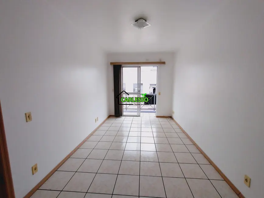 Foto 4 de Apartamento com 2 quartos à venda, 64m2 em Nossa Senhora de Fátima, Santa Maria - RS