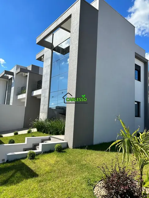 Foto 3 de Casa com 2 quartos à venda, 110m2 em Passo Fundo - RS