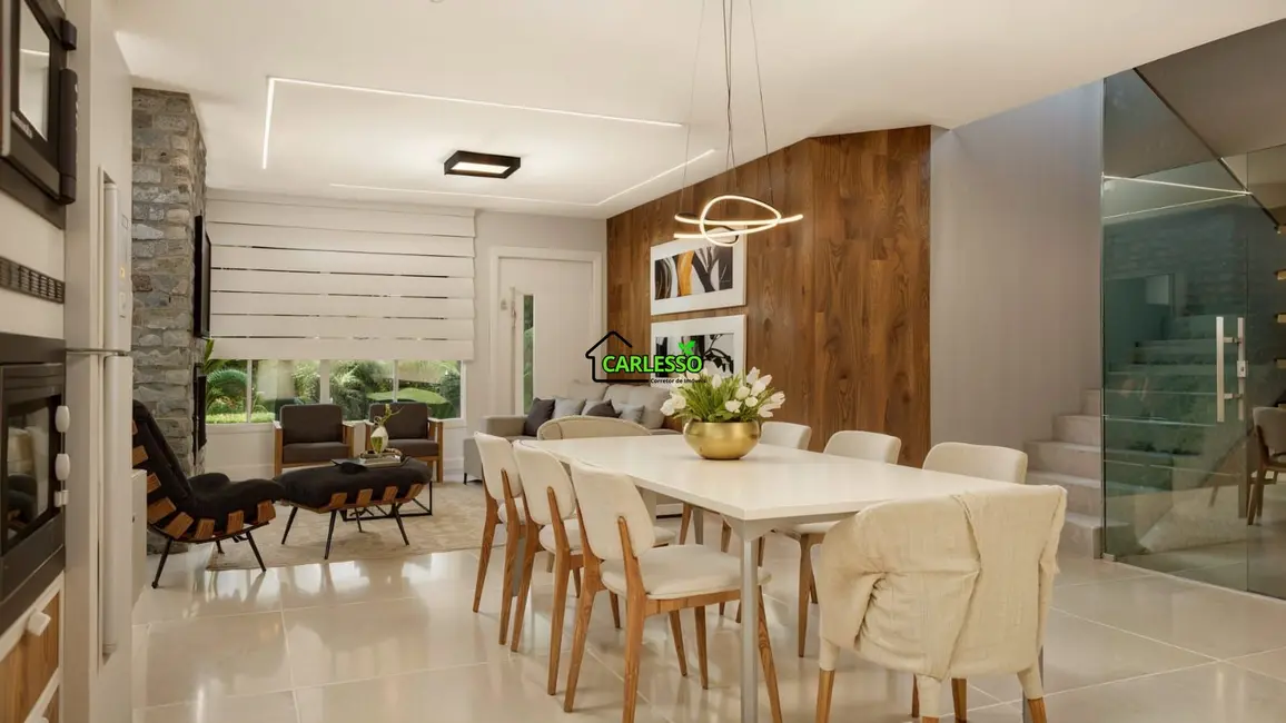 Foto 8 de Casa com 4 quartos à venda, 259m2 em Tomazetti, Santa Maria - RS