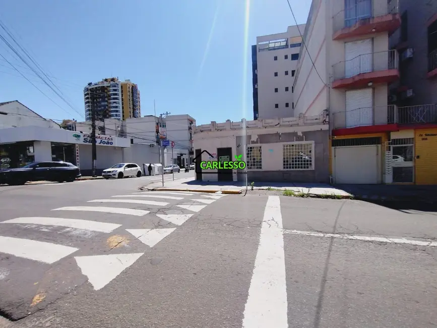 Foto 8 de Loja com 2 quartos à venda, 157m2 em Nossa Senhora de Fátima, Santa Maria - RS