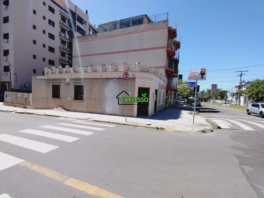 Foto 2 de Loja com 2 quartos à venda, 157m2 em Nossa Senhora de Fátima, Santa Maria - RS