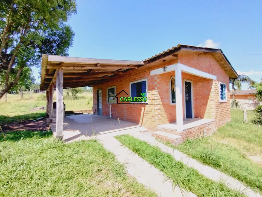 Foto 3 de Casa com 2 quartos à venda, 64m2 em Santa Maria - RS