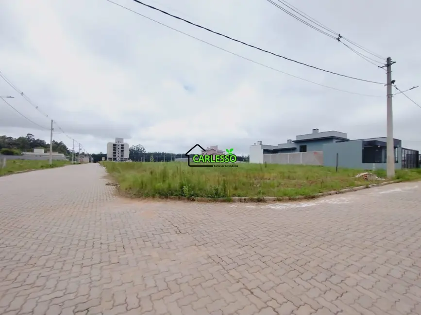 Foto 1 de Terreno / Lote à venda, 727m2 em Camobi, Santa Maria - RS