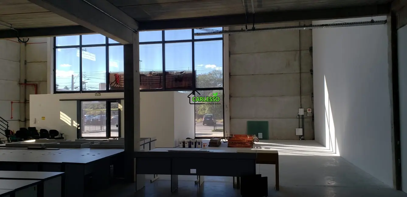 Armazém / Galpão com 3 quartos para alugar, 1000m2 em Urlândia, Santa Maria - RS - imagem 4 Foto 4 de Armazém / Galpão com 3 quartos para alugar, 1000m2 em Urlândia, Santa Maria - RS