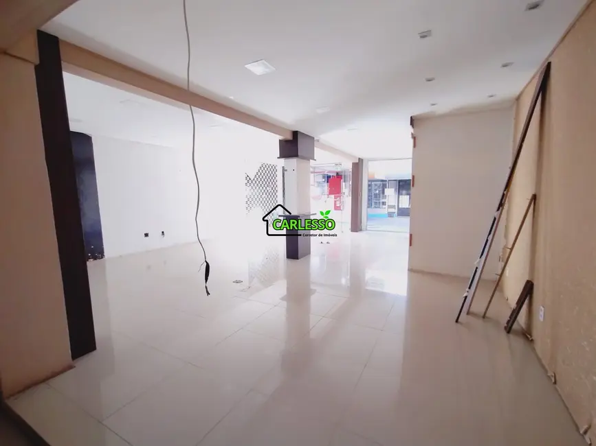 Foto 5 de Sala Comercial com 2 quartos para alugar, 85m2 em Tancredo Neves, Santa Maria - RS