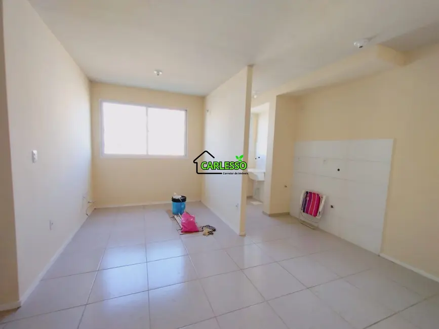 Foto 3 de Apartamento com 2 quartos para alugar, 50m2 em Patronato, Santa Maria - RS