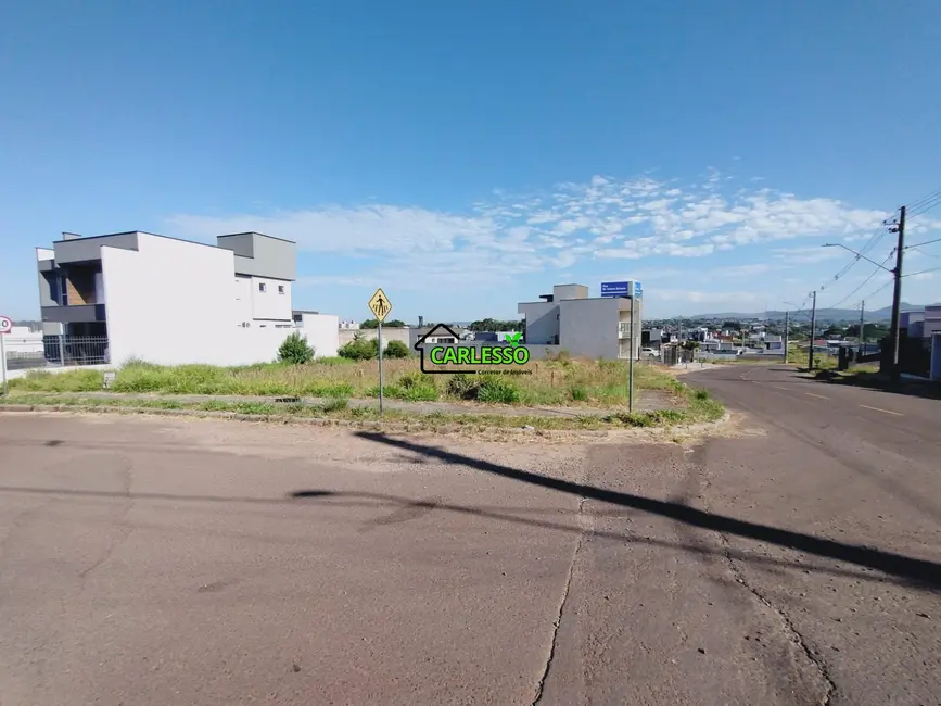 Foto 3 de Terreno / Lote à venda, 375m2 em Pinheiro Machado, Santa Maria - RS