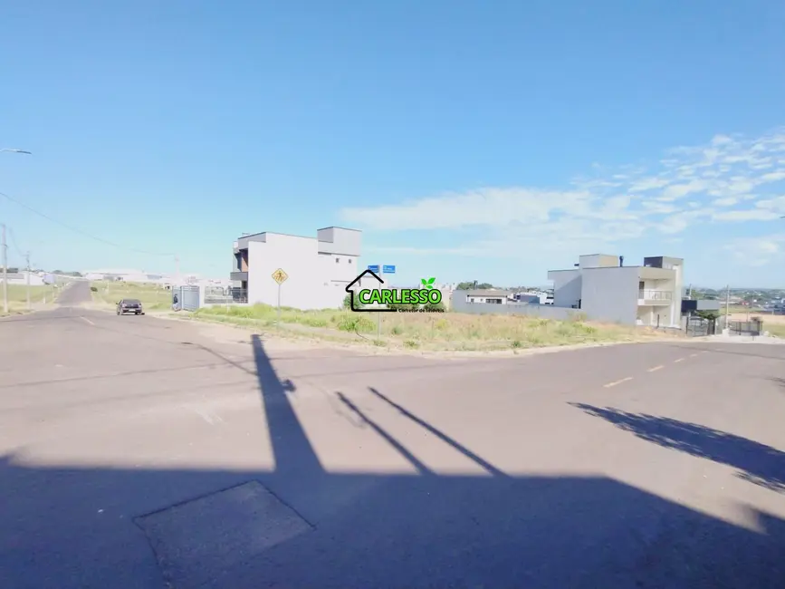 Foto 2 de Terreno / Lote à venda, 375m2 em Pinheiro Machado, Santa Maria - RS