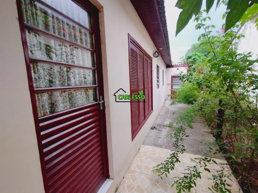 Foto 1 de Casa com 1 quarto para alugar, 70m2 em Santa Maria, RS