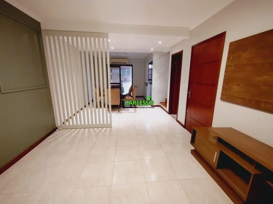 Foto 6 de Casa com 3 quartos à venda, 135m2 em Camobi, Santa Maria - RS