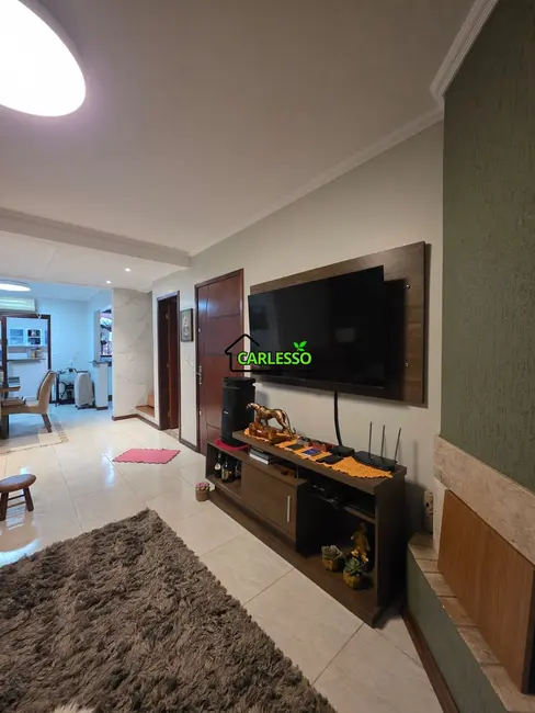 Foto 3 de Casa com 3 quartos à venda, 135m2 em Camobi, Santa Maria - RS