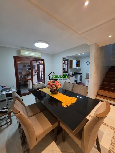 Foto 8 de Casa com 3 quartos à venda, 135m2 em Camobi, Santa Maria - RS