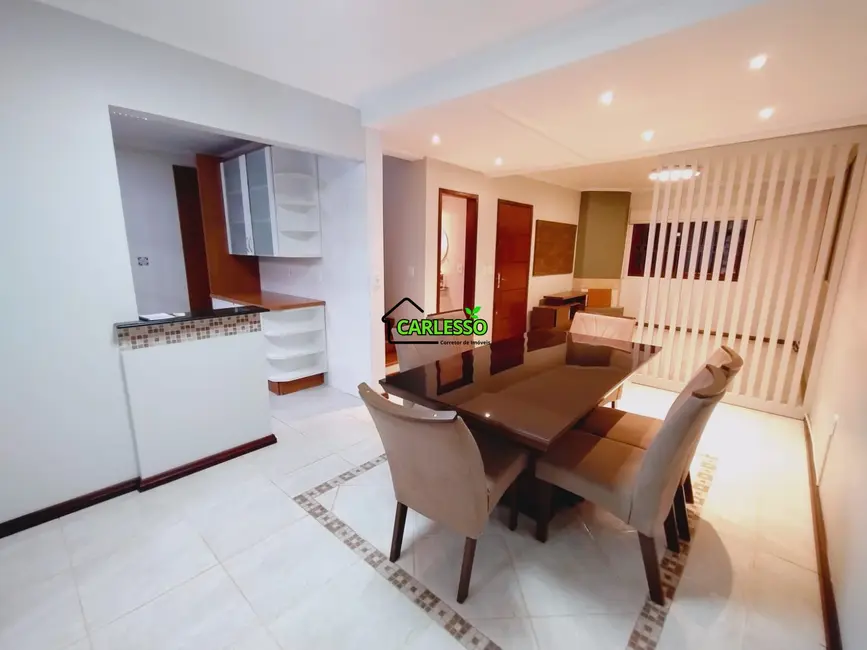 Foto 9 de Casa com 3 quartos à venda, 135m2 em Camobi, Santa Maria - RS