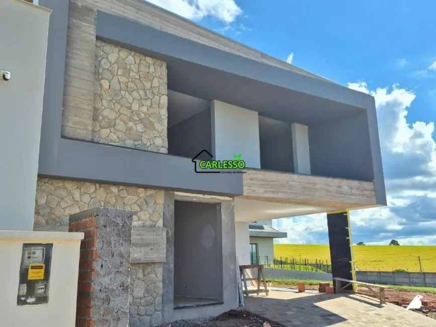 Foto 2 de Casa com 3 quartos à venda, 197m2 em São José, Passo Fundo - RS