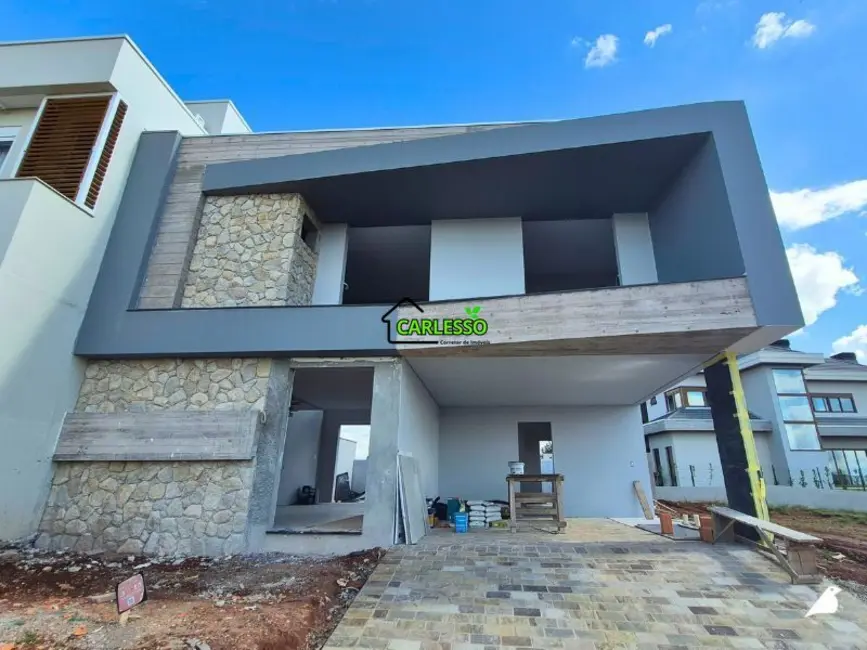 Foto 1 de Casa com 3 quartos à venda, 197m2 em São José, Passo Fundo - RS