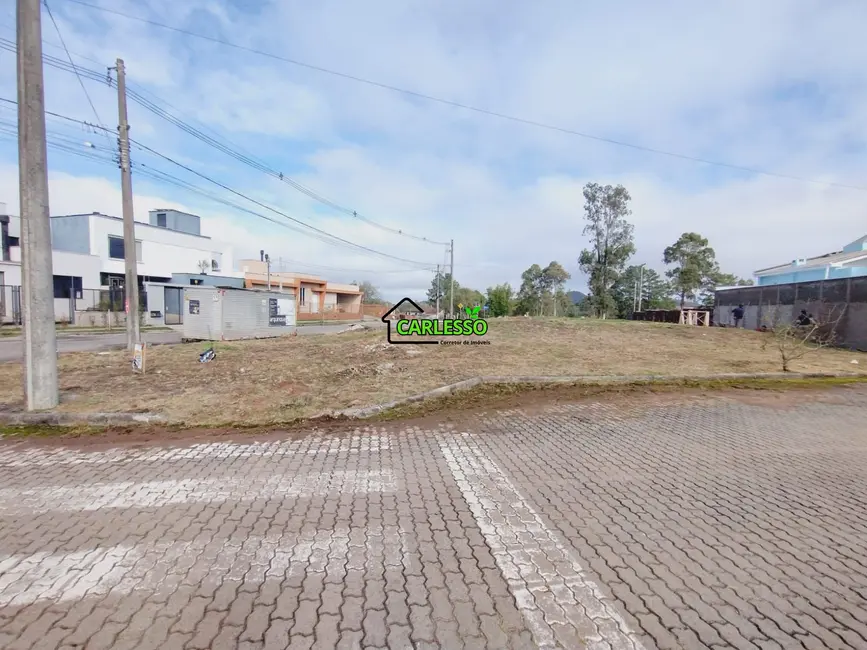 Foto 1 de Terreno / Lote à venda, 439m2 em São José, Santa Maria - RS