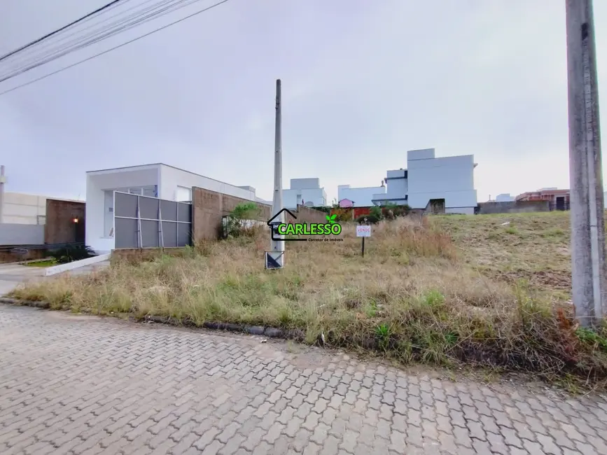 Foto 1 de Terreno / Lote à venda, 354m2 em São José, Santa Maria - RS