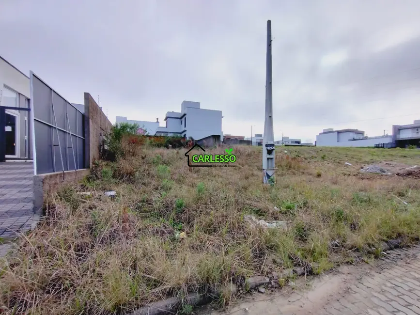 Foto 2 de Terreno / Lote à venda, 354m2 em São José, Santa Maria - RS