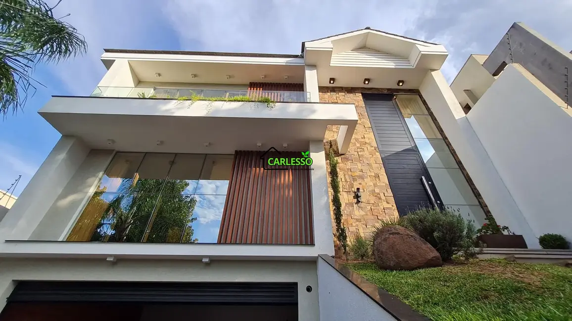 Foto 1 de Casa com 3 quartos à venda, 330m2 em Cidade Nova, Passo Fundo - RS