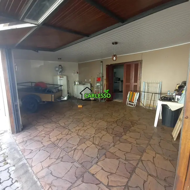 Casa com 3 quartos à venda, 135m2 em Camobi, Santa Maria - RS - imagem 8 Foto 8 de Casa com 3 quartos à venda, 135m2 em Camobi, Santa Maria - RS