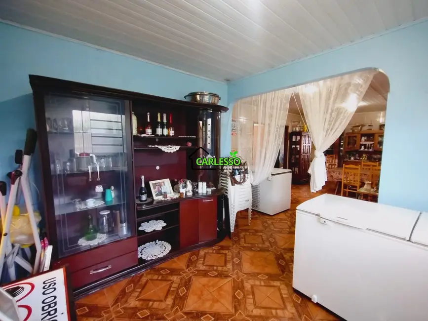 Chácara com 3 quartos à venda, 100m2 em Santa Maria - RS - imagem 5 Foto 5 de Chácara com 3 quartos à venda, 100m2 em Santa Maria - RS