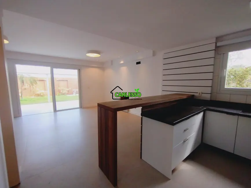 Foto 4 de Casa com 4 quartos à venda, 171m2 em São José, Santa Maria - RS
